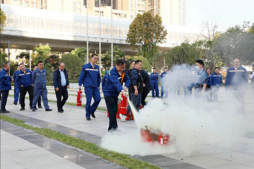 武钢2.jpg